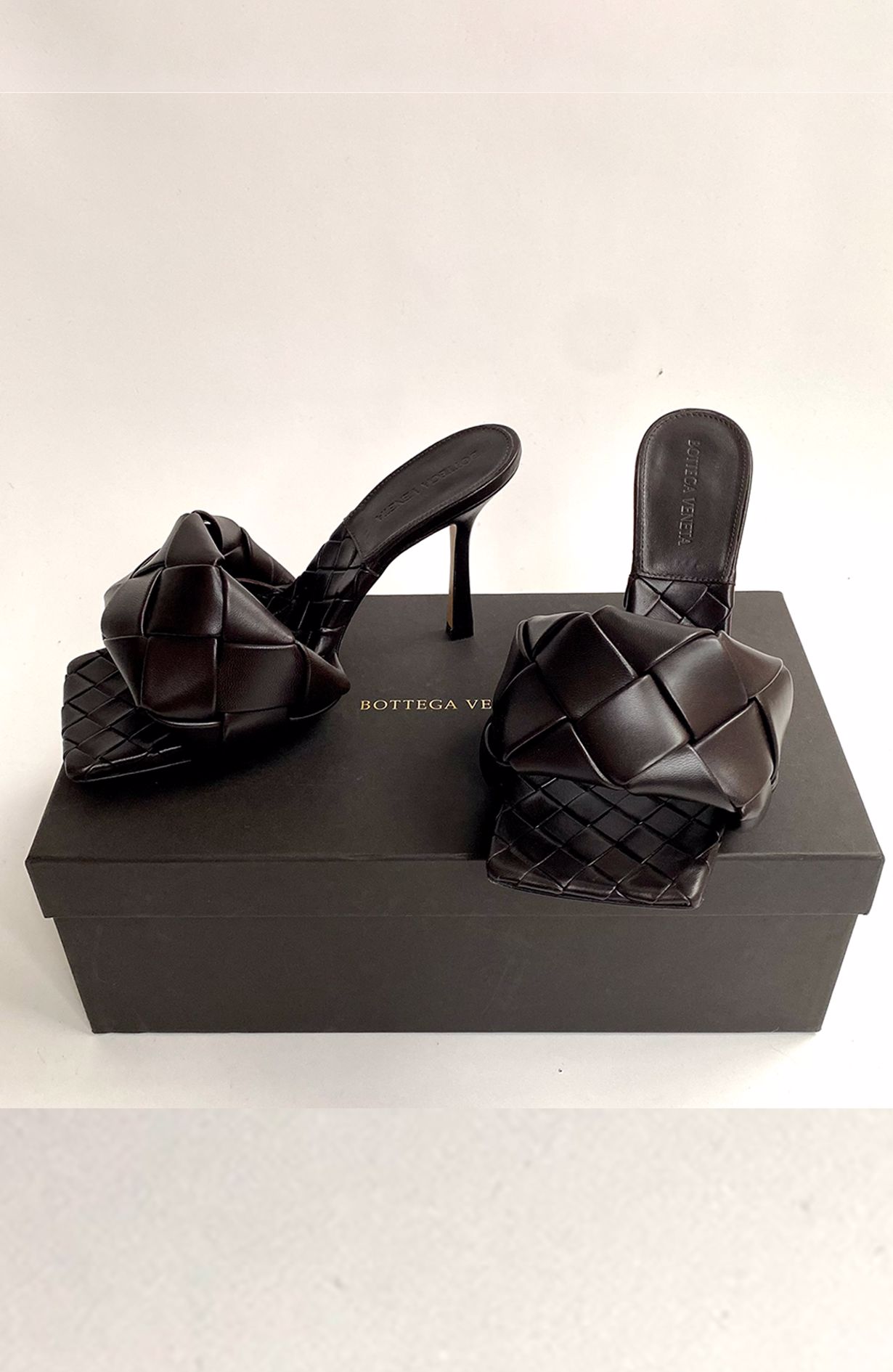 Bottega Veneta Heels - Size 38,5 W. Box